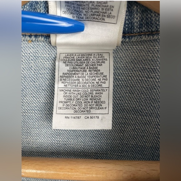 Disney Store Mickey Mouse Vintage Painted Rhinestone Denim Jacket Large 14/16 - Picture 7 of 8